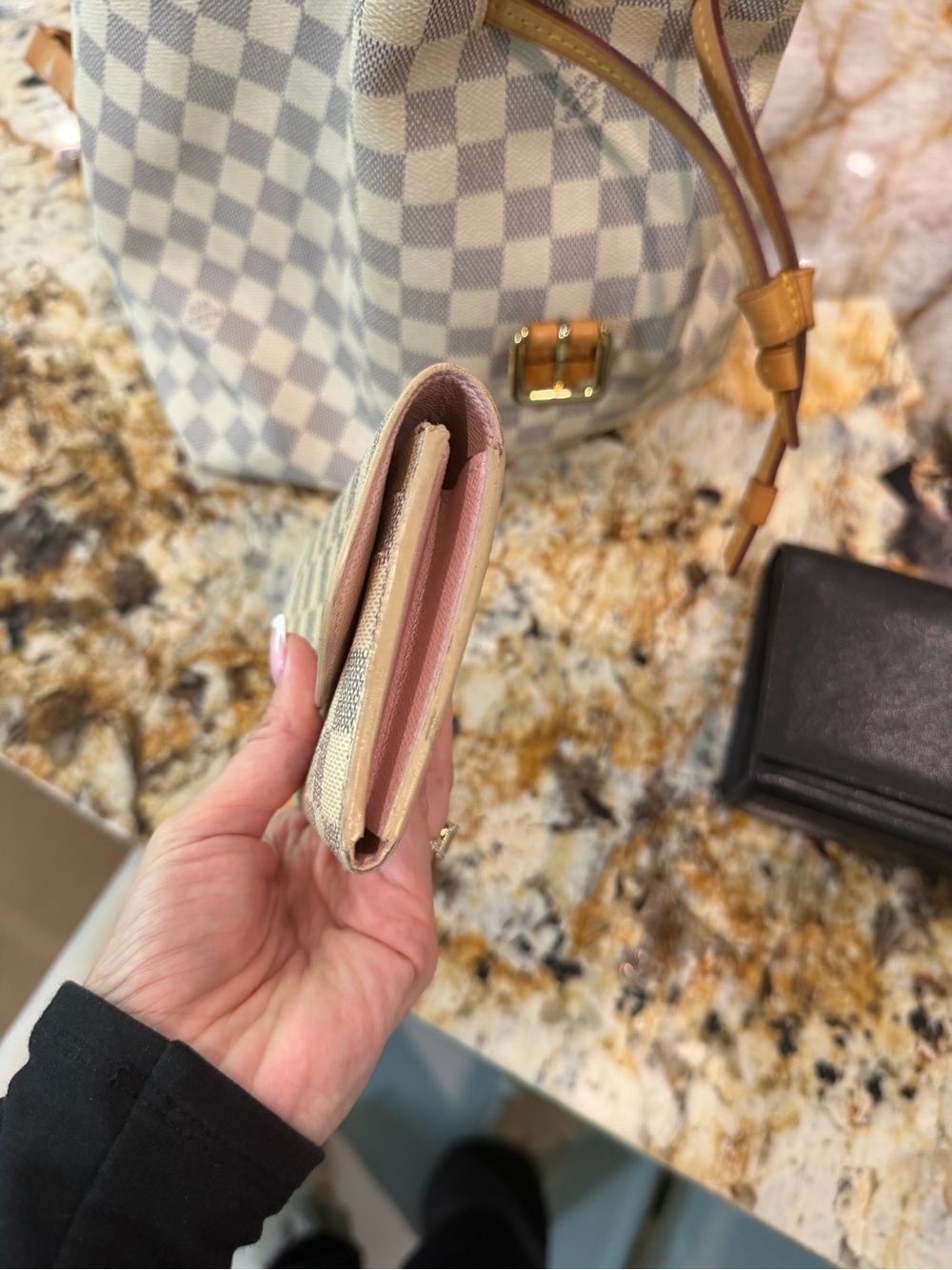 Louis Vuitton Damier Azur Long Wallet in Cream, Light Gray & Pink - Picture 5 of 6
